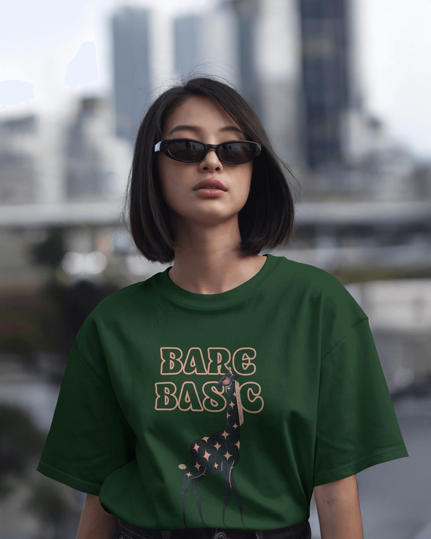 "Bare Basic Giraffe T-shirt - Trendy Green Unisex Tee with Starry Design"